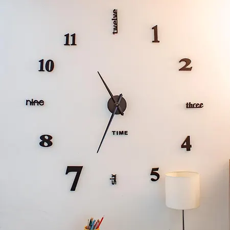 Modern 1-bedroom Flat In Centre Апартаменти
